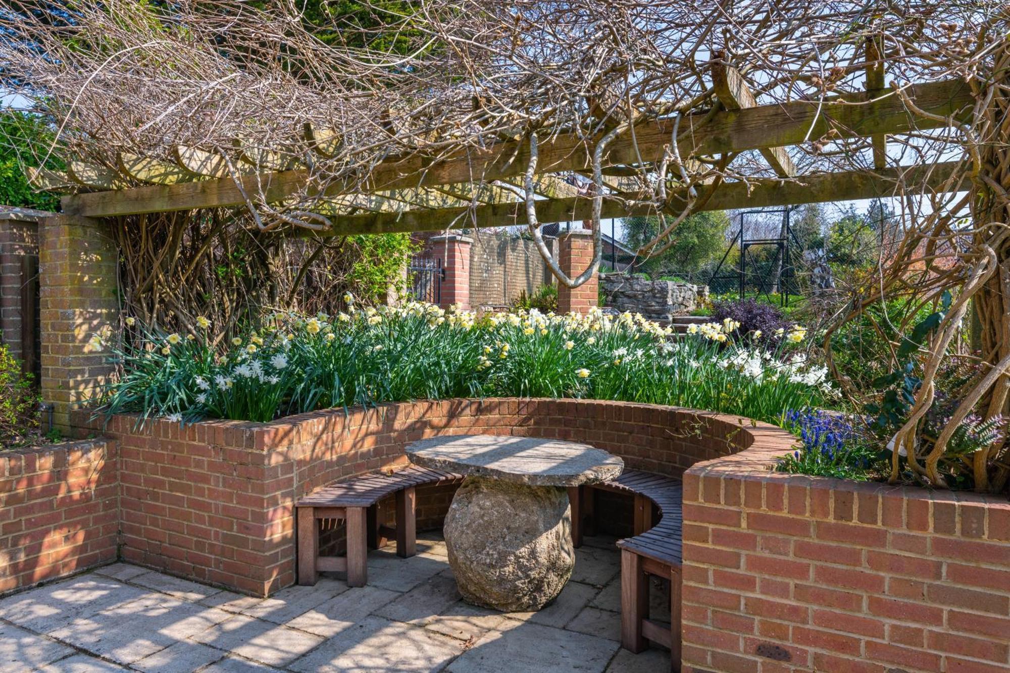 Garth Lodge With Tennis Court And Pool Wimborne Minster Dış mekan fotoğraf